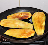 papoutsaki - de aubergines bakken