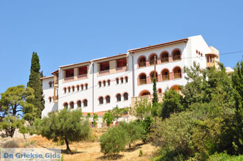 Agios Nektarios | Aegina | De Griekse Gids foto 3 - Foto van https://www.grieksegids.nl/fotos/aegina/normaal/aegina-grieksegids-110.jpg