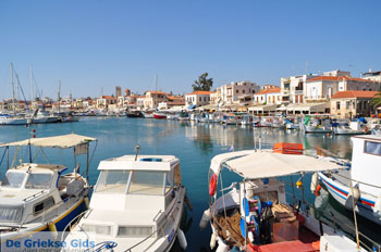 Aegina stad | Griekenland 51 - Foto van https://www.grieksegids.nl/fotos/aegina/normaal/aegina-grieksegids-209.jpg