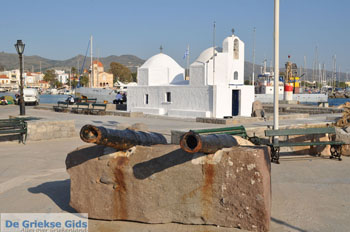 Aegina stad | Griekenland 68 - Foto van https://www.grieksegids.nl/fotos/aegina/normaal/aegina-grieksegids-226.jpg