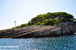 Vuurtoren bij Patitiri | Alonissos Sporaden Griekenland foto 3 - Foto van De Griekse Gids