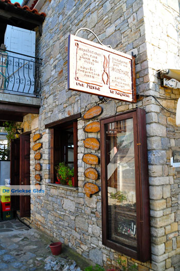 Alonissos stad (Chora) | Sporaden Griekenland foto 41 - Foto van https://www.grieksegids.nl/fotos/alonissos/normaal/alonissos-grieksegids-182.jpg