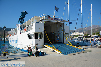 Katapola Amorgos - Eiland Amorgos - Cycladen Griekenland foto 26 - Foto van https://www.grieksegids.nl/fotos/amorgos/350/eiland-amorgos-026.jpg