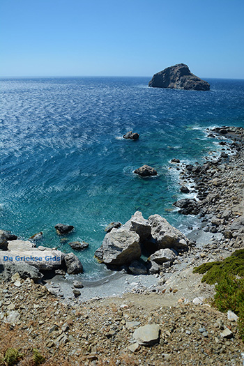 Aghia Anna Amorgos - Eiland Amorgos - Cycladen foto 126 - Foto van https://www.grieksegids.nl/fotos/amorgos/350/eiland-amorgos-126.jpg