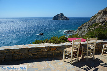 Aghia Anna Amorgos - Eiland Amorgos - Cycladen foto 128 - Foto van https://www.grieksegids.nl/fotos/amorgos/350/eiland-amorgos-128.jpg