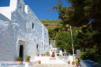 Aghios Georgios Valsamitis - Eiland Amorgos - Cycladen foto 143 - Foto van https://www.grieksegids.nl/fotos/amorgos/350/eiland-amorgos-143.jpg