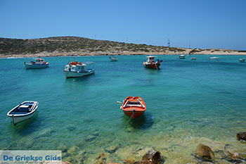 Kalotaritissa Amorgos - Eiland Amorgos - Cycladen foto 191 - Foto van https://www.grieksegids.nl/fotos/amorgos/350/eiland-amorgos-191.jpg