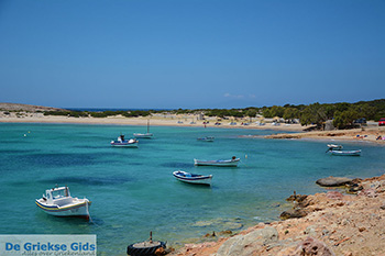 Kalotaritissa Amorgos - Eiland Amorgos - Cycladen foto 193 - Foto van https://www.grieksegids.nl/fotos/amorgos/350/eiland-amorgos-193.jpg