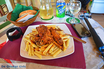 Amorgos stad (Chora) - Eiland Amorgos - Cycladen foto 221 - Foto van https://www.grieksegids.nl/fotos/amorgos/350/eiland-amorgos-221.jpg