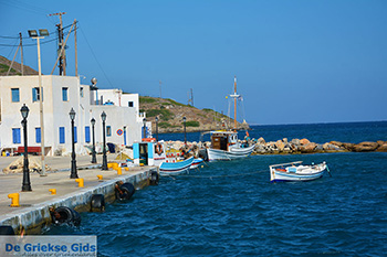 Katapola Amorgos - Eiland Amorgos - Cycladen foto 418 - Foto van https://www.grieksegids.nl/fotos/amorgos/350/eiland-amorgos-418.jpg