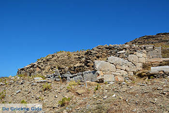 Minoa Katapola Amorgos - Eiland Amorgos - Cycladen foto 449 - Foto van https://www.grieksegids.nl/fotos/amorgos/350/eiland-amorgos-449.jpg