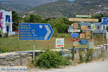 Katapola Amorgos - Eiland Amorgos - Cycladen foto 511 - Foto van https://www.grieksegids.nl/fotos/amorgos/350/eiland-amorgos-511.jpg