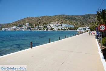 Katapola Amorgos - Eiland Amorgos - Cycladen foto 515 - Foto van https://www.grieksegids.nl/fotos/amorgos/350/eiland-amorgos-515.jpg