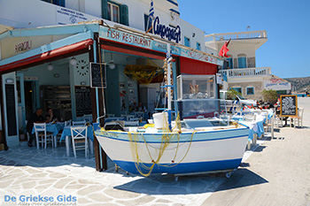 Katapola Amorgos - Eiland Amorgos - Cycladen foto 519 - Foto van https://www.grieksegids.nl/fotos/amorgos/350/eiland-amorgos-519.jpg