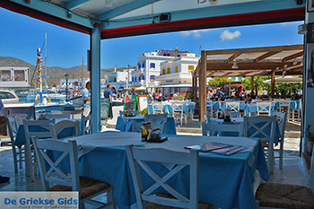 Katapola Amorgos - Eiland Amorgos - Cycladen foto 539 - Foto van https://www.grieksegids.nl/fotos/amorgos/350/eiland-amorgos-539.jpg