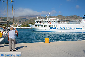 Katapola Amorgos - Eiland Amorgos - Cycladen foto 553 - Foto van https://www.grieksegids.nl/fotos/amorgos/350/eiland-amorgos-553.jpg
