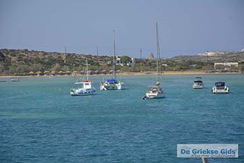 Chora op Antiparos 5 - Foto van https://www.grieksegids.nl/fotos/antiparos/350pix/chora-antiparos-013.jpg