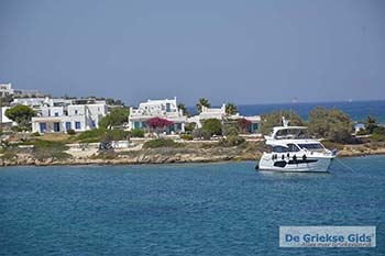 Chora op Antiparos 10 - Foto van https://www.grieksegids.nl/fotos/antiparos/350pix/chora-antiparos-018.jpg