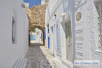 Kastro in Chora op Antiparos 24 - Foto van https://www.grieksegids.nl/fotos/antiparos/350pix/chora-antiparos-032.jpg