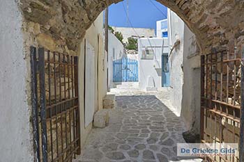 Kastro in Chora op Antiparos 25 - Foto van https://www.grieksegids.nl/fotos/antiparos/350pix/chora-antiparos-033.jpg