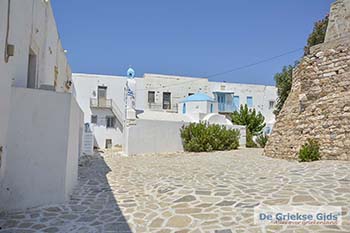 Kastro in Chora op Antiparos 27 - Foto van https://www.grieksegids.nl/fotos/antiparos/350pix/chora-antiparos-035.jpg