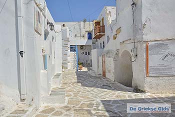 Kastro in Chora op Antiparos 29 - Foto van https://www.grieksegids.nl/fotos/antiparos/350pix/chora-antiparos-037.jpg