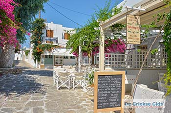 Chora op Antiparos 37 - Foto van https://www.grieksegids.nl/fotos/antiparos/350pix/chora-antiparos-045.jpg