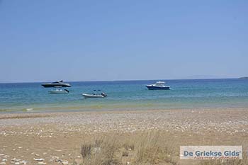 Soros beach op Antiparos 1 - Foto van https://www.grieksegids.nl/fotos/antiparos/350pix/soros-beach-antiparos-001.jpg