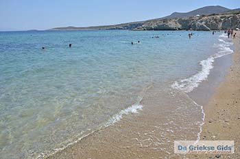 Soros beach op Antiparos 18 - Foto van https://www.grieksegids.nl/fotos/antiparos/350pix/soros-beach-antiparos-018.jpg