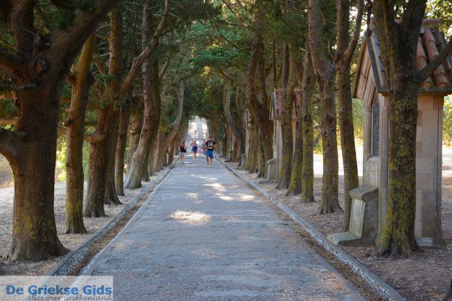 De weg naar Golgotha Filerimos Rhodos