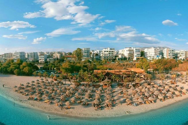 Het strand Glyfada bij Athene