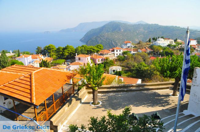 Alonissos stad