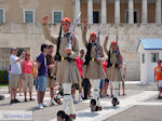 Athene Parlement - De wacht foto 7 - Foto van De Griekse Gids