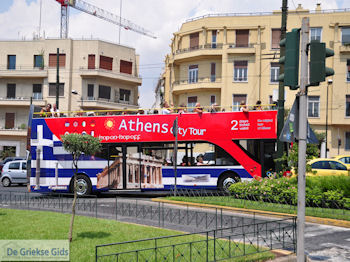 Bus - Athens City Tour - Foto van https://www.grieksegids.nl/fotos/athene/athene350/stad-athene-021.jpg
