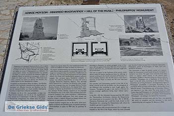 Filopapou monument in Athene foto 2 - Foto van https://www.grieksegids.nl/fotos/athene/filopapou/normaal/filopapou-athene-032.jpg