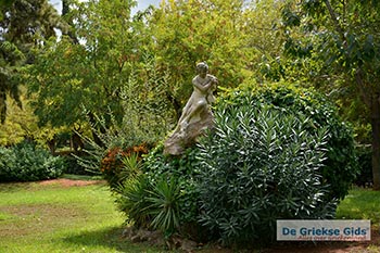 Nationale Tuin Athene 005 - Foto van https://www.grieksegids.nl/fotos/athene/overig/normaal/nationale-tuin-athene-005.jpg