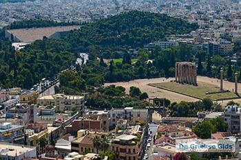 Olympieion Athene 002 - Foto van https://www.grieksegids.nl/fotos/athene/overig/normaal/olympieion-athene-002.jpg