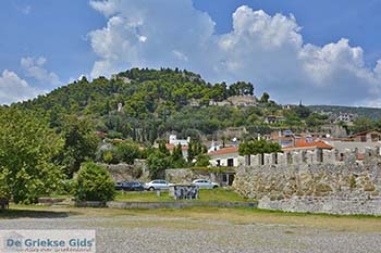 Nafpaktos Etoloakarnania - Centraal Griekenland foto 7 - Foto van https://www.grieksegids.nl/fotos/centraal-griekenland/etoloakarnania/nafpaktos/350pix/nafpaktos-etoloakarnania-007.jpg
