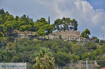 Nafpaktos Etoloakarnania - Centraal Griekenland foto 14 - Foto van https://www.grieksegids.nl/fotos/centraal-griekenland/etoloakarnania/nafpaktos/350pix/nafpaktos-etoloakarnania-014.jpg