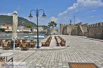 Nafpaktos Etoloakarnania - Centraal Griekenland foto 17 - Foto van https://www.grieksegids.nl/fotos/centraal-griekenland/etoloakarnania/nafpaktos/350pix/nafpaktos-etoloakarnania-017.jpg