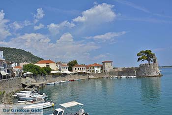 Nafpaktos Etoloakarnania - Centraal Griekenland foto 28 - Foto van https://www.grieksegids.nl/fotos/centraal-griekenland/etoloakarnania/nafpaktos/350pix/nafpaktos-etoloakarnania-028.jpg