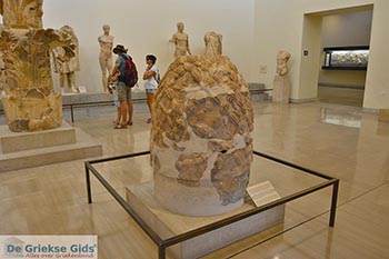 Delphi navel der aarde - Centraal Griekenland foto 14 - Foto van https://www.grieksegids.nl/fotos/centraal-griekenland/fokida/delphi/350pix/delphi-fokida-014.jpg
