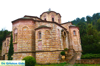 Klooster Agios Dionysios bij Litochoro | Pieria Macedonie | Griekenland 5 - Foto van https://www.grieksegids.nl/fotos/centraal-macedonie/pieria/normaal/pieria-macedonie-griekenland-109.jpg