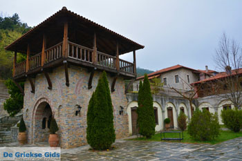 Klooster Agios Dionysios bij Litochoro | Pieria Macedonie | Griekenland 8 - Foto van https://www.grieksegids.nl/fotos/centraal-macedonie/pieria/normaal/pieria-macedonie-griekenland-112.jpg