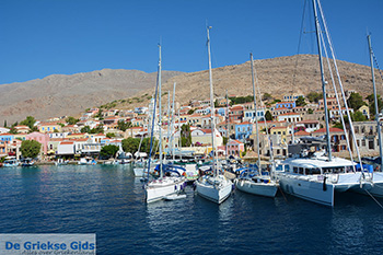 Nimborio Chalki - Eiland Chalki Dodecanese - Foto 3 - Foto van https://www.grieksegids.nl/fotos/chalki/350/eiland-chalki-003.jpg