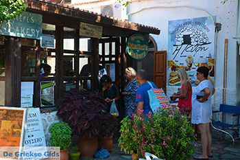 Nimborio Chalki - Eiland Chalki Dodecanese - Foto 104 - Foto van https://www.grieksegids.nl/fotos/chalki/350/eiland-chalki-104.jpg