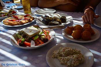 Pontamos Chalki - Eiland Chalki Dodecanese - Foto 172 - Foto van https://www.grieksegids.nl/fotos/chalki/350/eiland-chalki-172.jpg