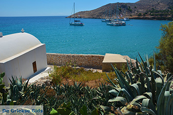 Pontamos Chalki - Eiland Chalki Dodecanese - Foto 190 - Foto van https://www.grieksegids.nl/fotos/chalki/350/eiland-chalki-190.jpg