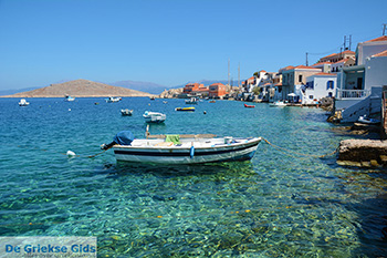 Nimborio Chalki - Eiland Chalki Dodecanese - Foto 205 - Foto van https://www.grieksegids.nl/fotos/chalki/350/eiland-chalki-205.jpg