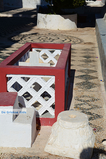 Nimborio Chalki - Eiland Chalki Dodecanese - Foto 300 - Foto van https://www.grieksegids.nl/fotos/chalki/350/eiland-chalki-300.jpg